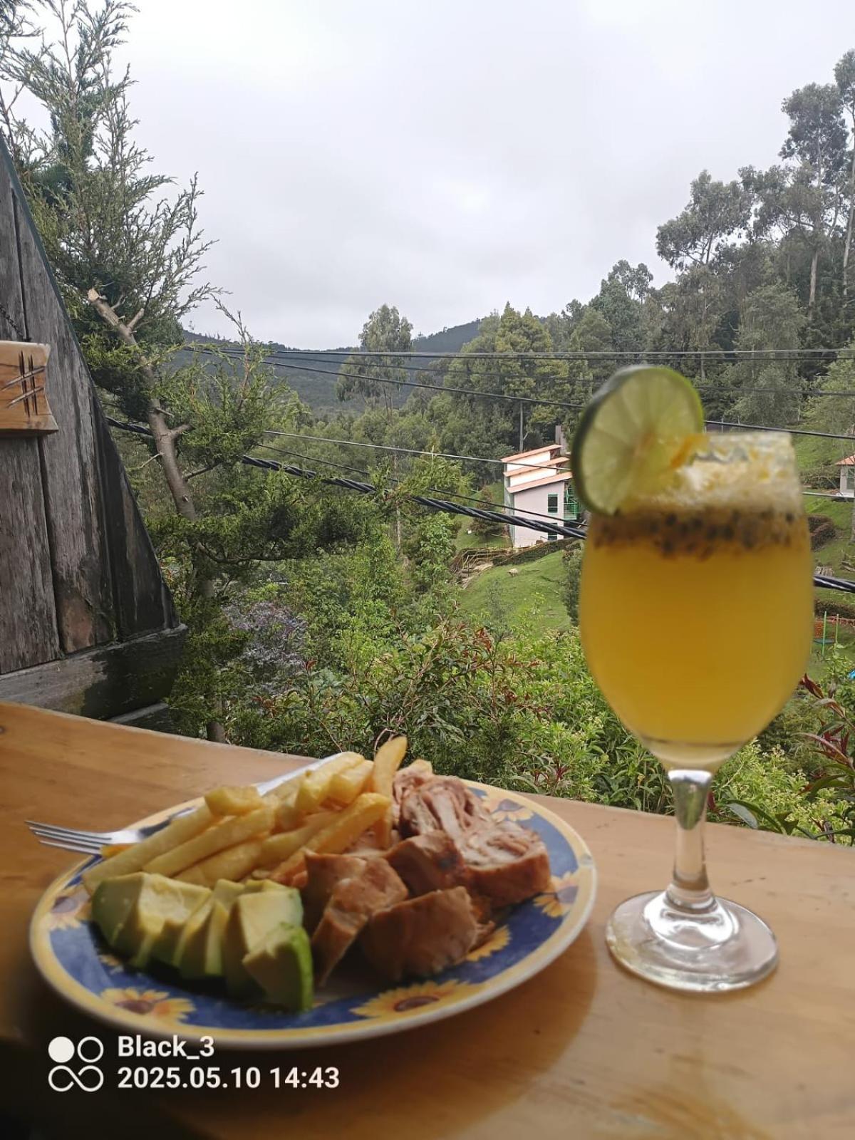 Cabana En La Calera Bersanina Eksteriør billede